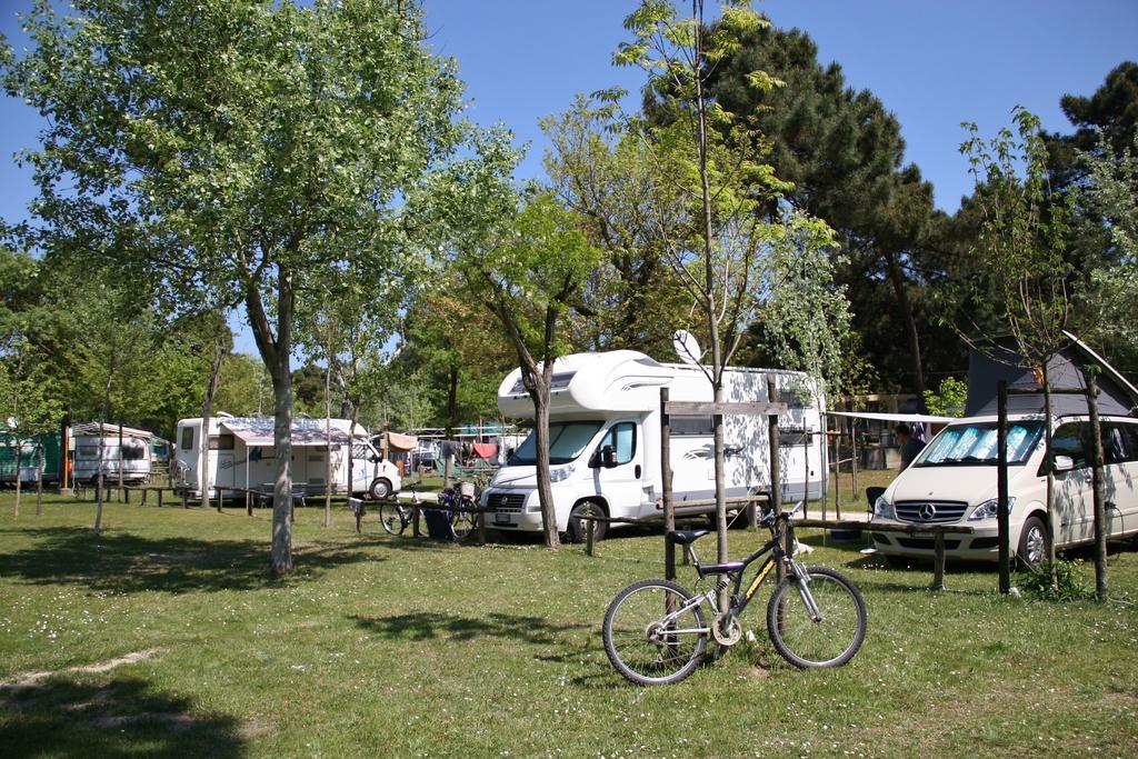 Romea Family Camping Касал-Борсетти Экстерьер фото